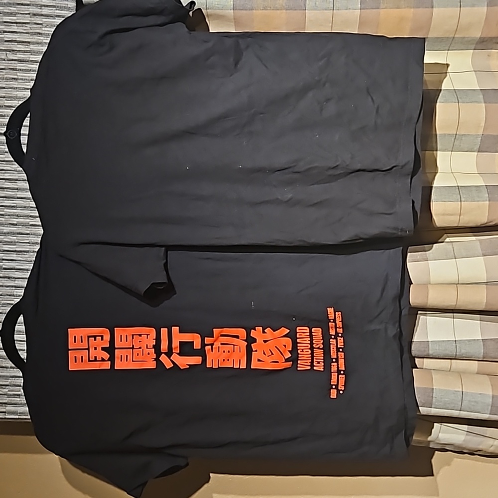 2 My hero academia shirts - Picture 4 of 4